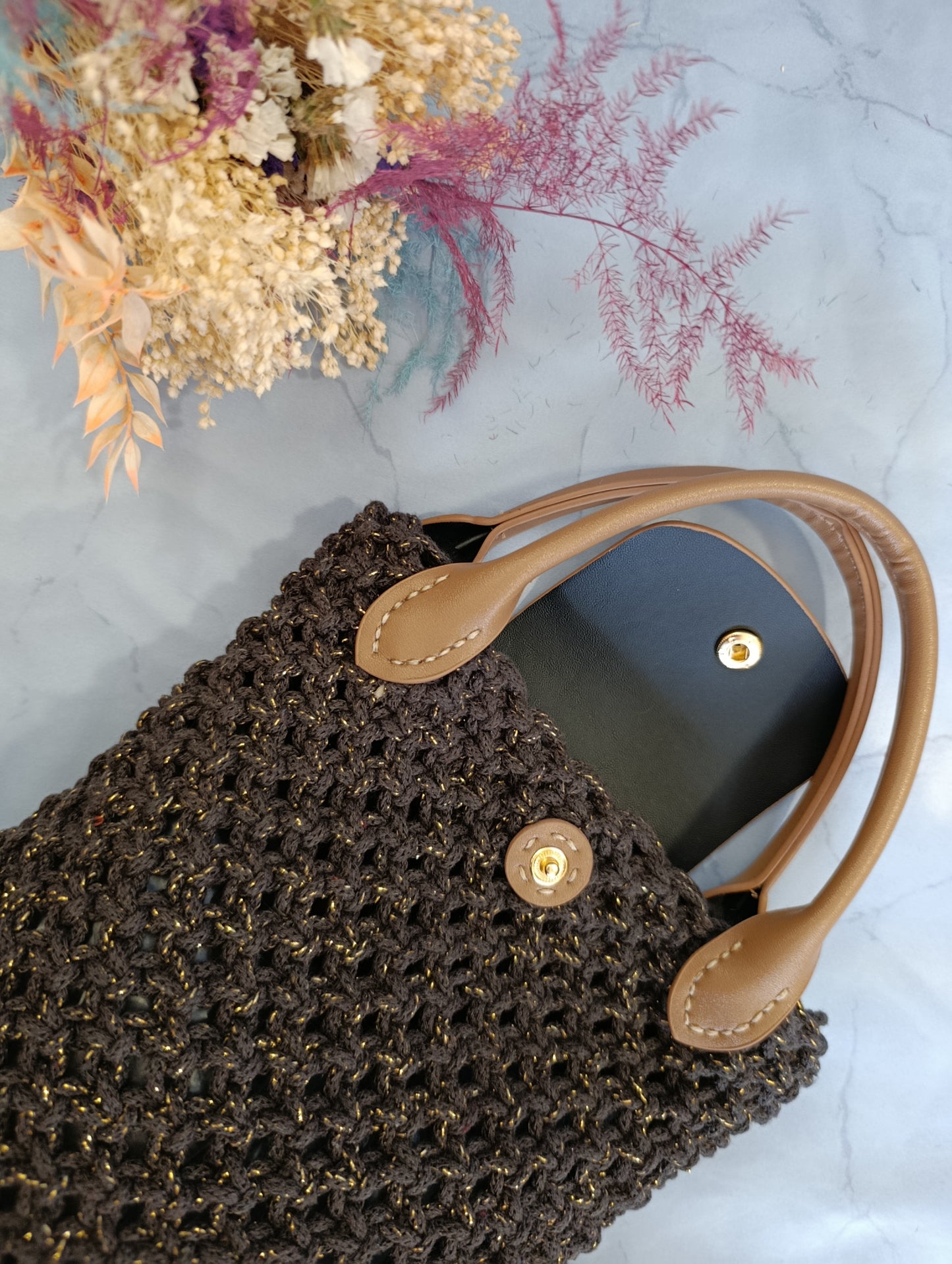Sac à main macramé noir & or